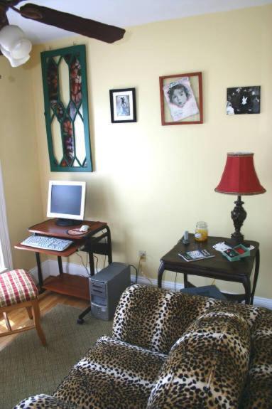 The Young House Bed And Breakfast Millinocket Zewnętrze zdjęcie
