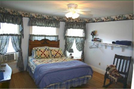 The Young House Bed And Breakfast Millinocket Pokój zdjęcie
